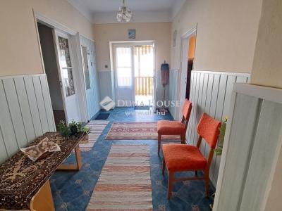 Eladó családi ház Zsámbok