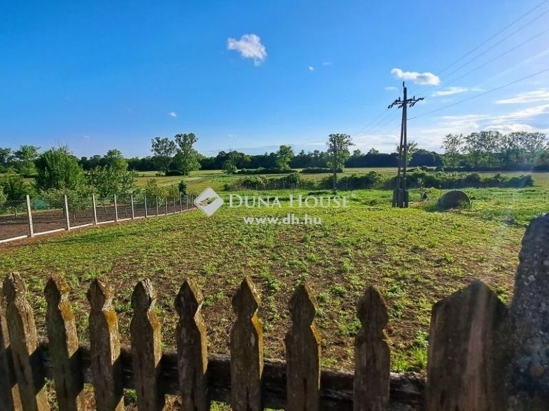 Eladó családi ház Zsámbok