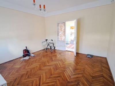 Eladó családi ház - 2116 Zsámbok