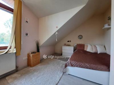 Eladó családi ház Siófok