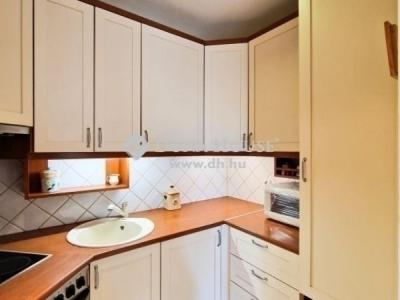 Eladó lakás Budapest
