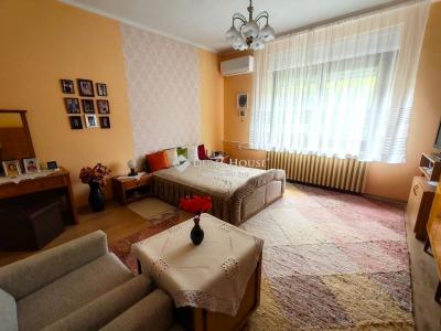 Eladó családi ház Békéscsaba