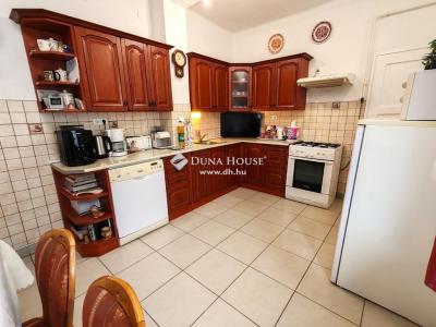 Eladó családi ház - 5600 Békéscsaba