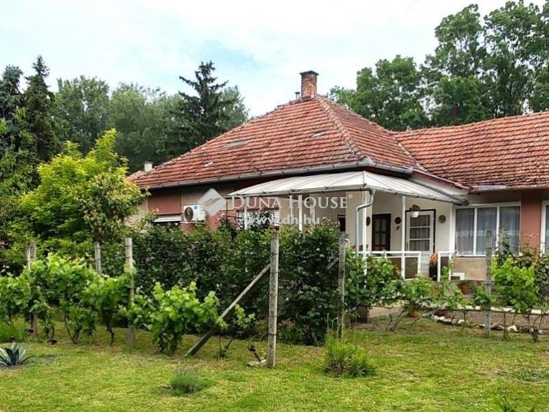 Eladó családi ház Békéscsaba