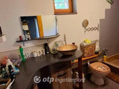 Eladó családi ház Velence