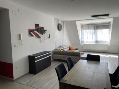 Eladó lakás Körmend