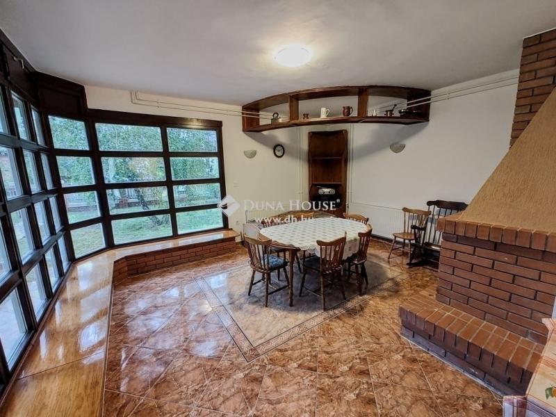 Eladó családi ház Szeged