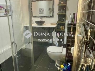 Eladó családi ház Budapest