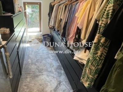 Eladó családi ház Budapest