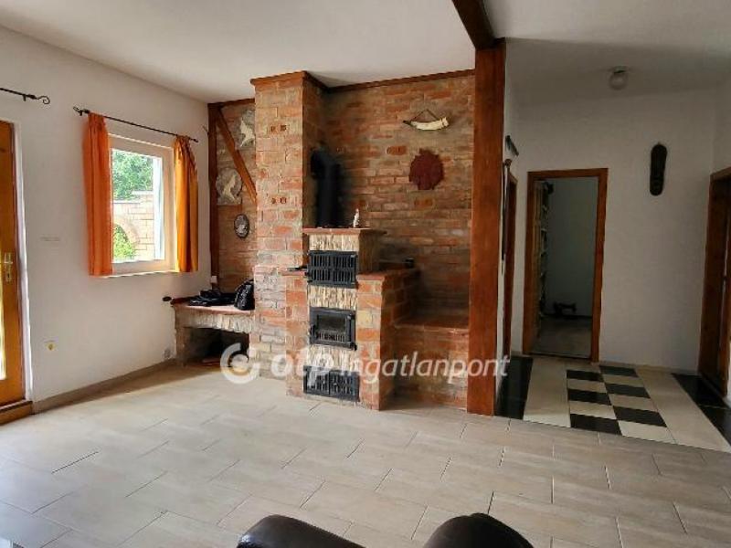 Eladó családi ház Szilsárkány