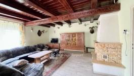 Eladó családi ház Mérges