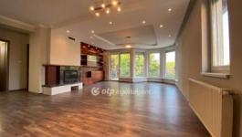 Eladó családi ház Győrújbarát