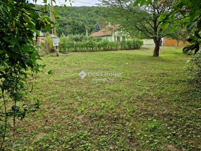 Eladó lakóövezeti telek Eger Szarvaskő