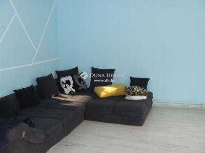 Eladó családi ház Esztergom