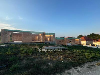 Eladó családi ház Tordas