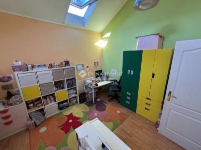 Eladó lakás Gyömrő