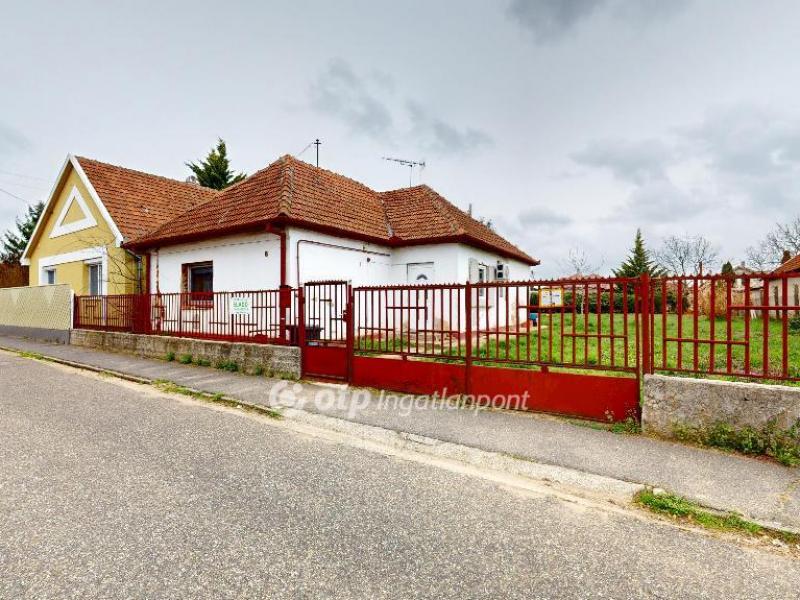 Eladó családi ház Mátészalka