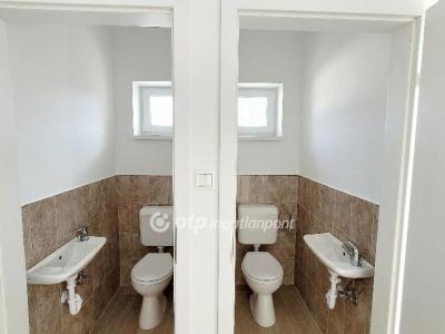 Eladó családi ház Dunabogdány