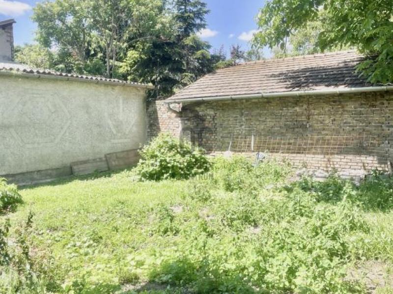 Eladó családi ház Vecsés