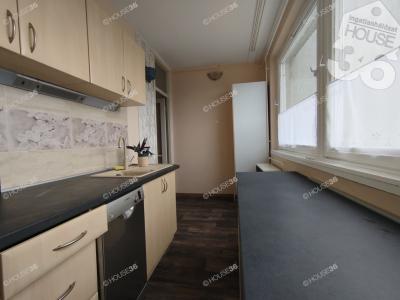 Eladó lakás Szabadszállás