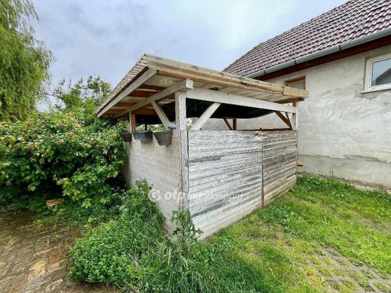 Eladó családi ház Szigetszentmiklós