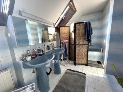 Eladó családi ház Budapest