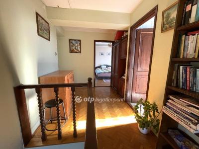 Eladó családi ház Budapest