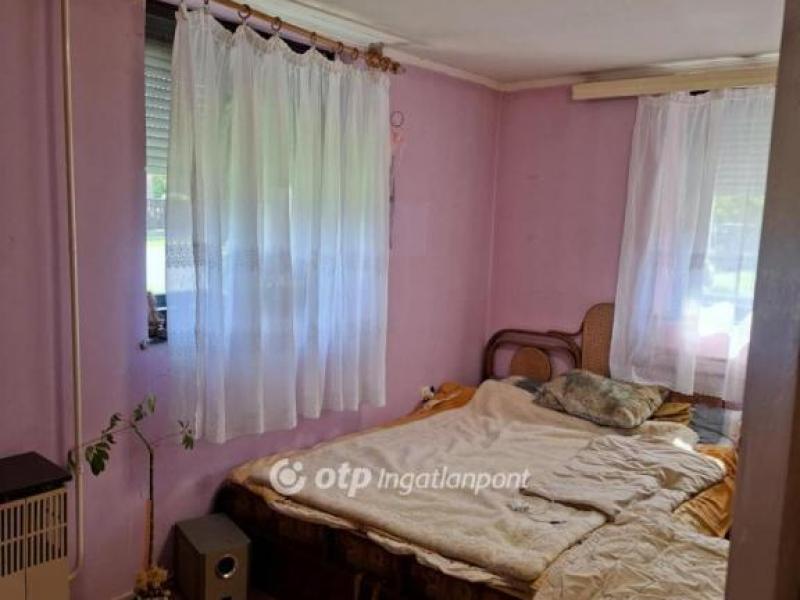 Eladó családi ház Hajdúböszörmény