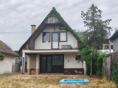 Eladó nyaraló - 2310 Szigetszentmiklós