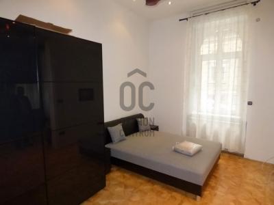 Eladó lakás - 1088 Budapest, VIII. kerület , Szentkirályi utca