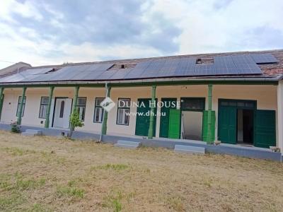 Eladó családi ház - 7140 Bátaszék
