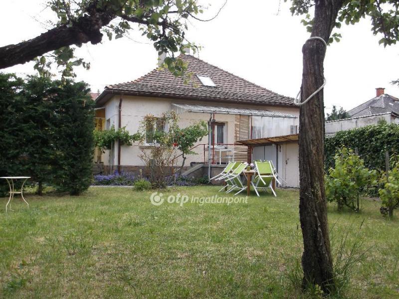 Eladó családi ház Gyöngyös