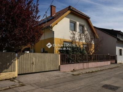 Eladó családi ház - 7634 Pécs