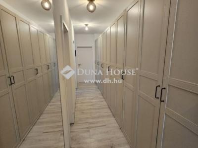 Eladó lakás Pécs