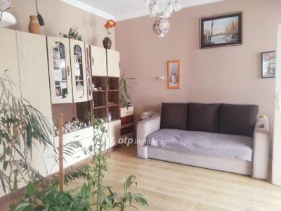 Eladó családi ház Hajdúböszörmény