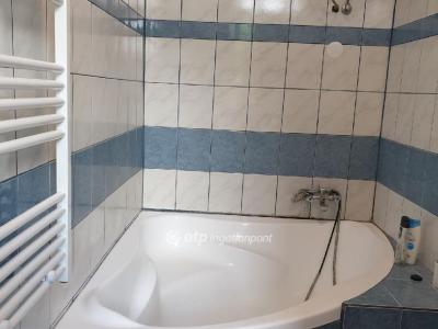 Eladó házrész - 1202 Budapest, XX. kerület 