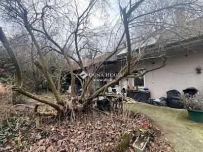 Eladó családi ház Pécs