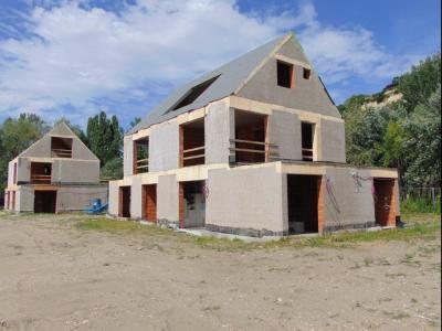 Eladó nyaraló Balatonkenese Balatonakarattya