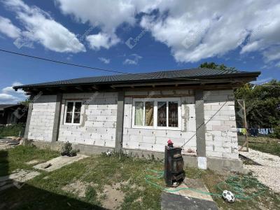 Eladó családi ház Pilis