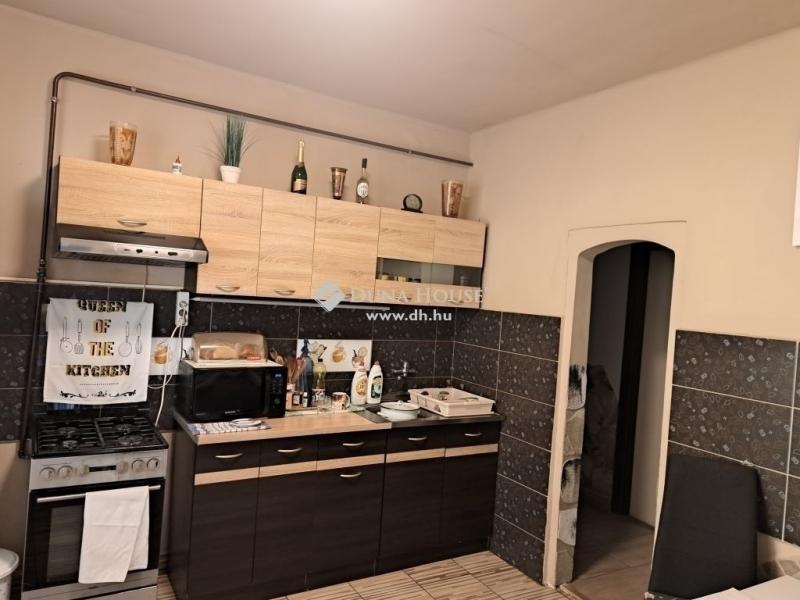 Eladó családi ház Gyömrő