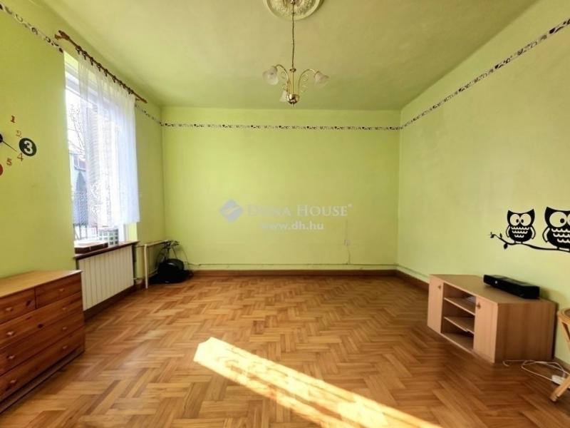 Eladó családi ház Gyömrő