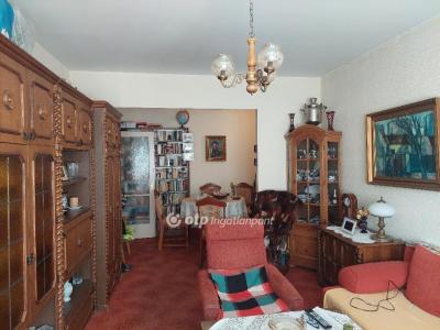Eladó lakás - 8200 Veszprém