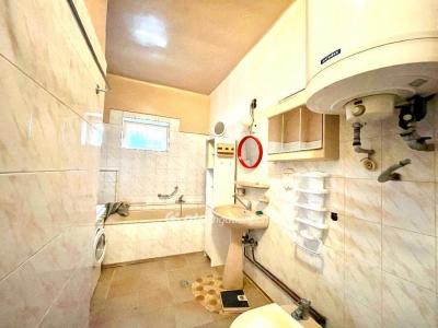 Eladó családi ház Tata