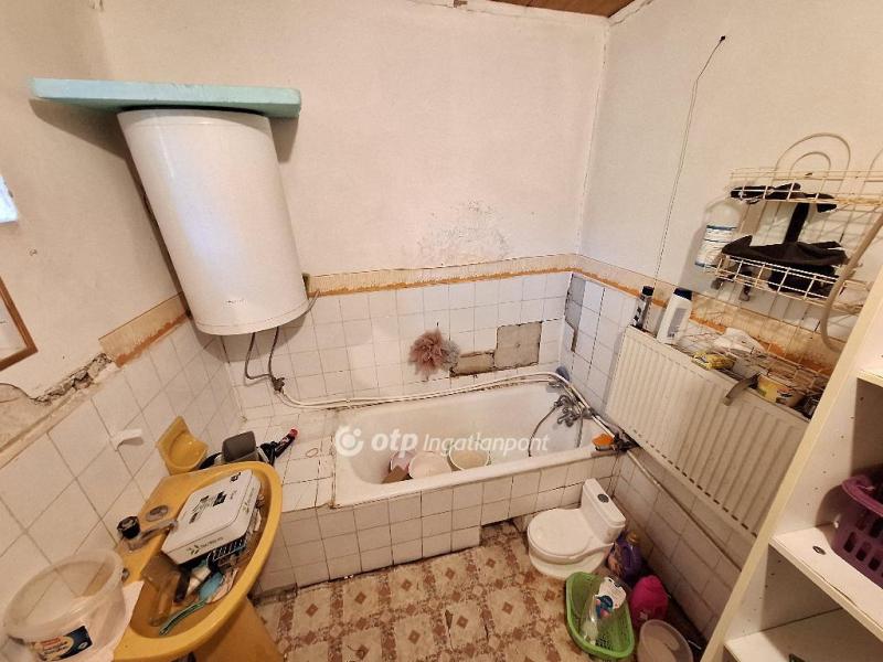 Eladó családi ház Tiszakécske