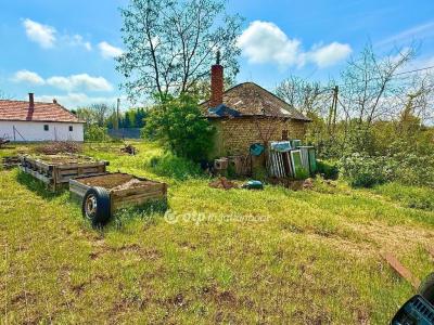Eladó családi ház - 6000 Kecskemét
