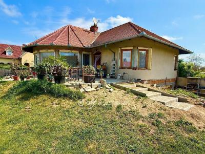 Eladó családi ház Kecskemét