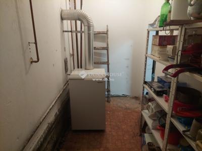 Eladó családi ház - 7081 Simontornya