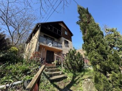 Eladó családi ház Leányfalu