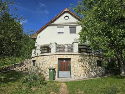 Eladó családi ház Orfű