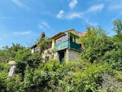 Eladó nyaraló Csopak